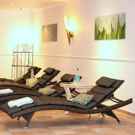 Golf- Und Wellnesshotel Amtsheide Bad Bevensen Exterior photo